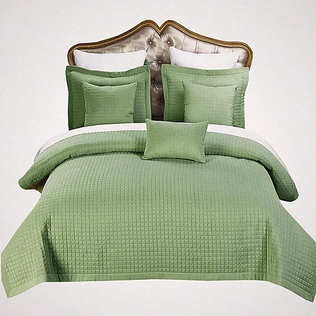Luxury Checkered Quilted Wrinkle-Free 4-6 Piece Quilted Coverlet Sets